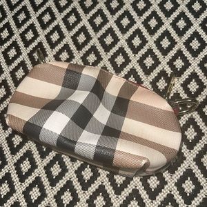 Burberry pouch